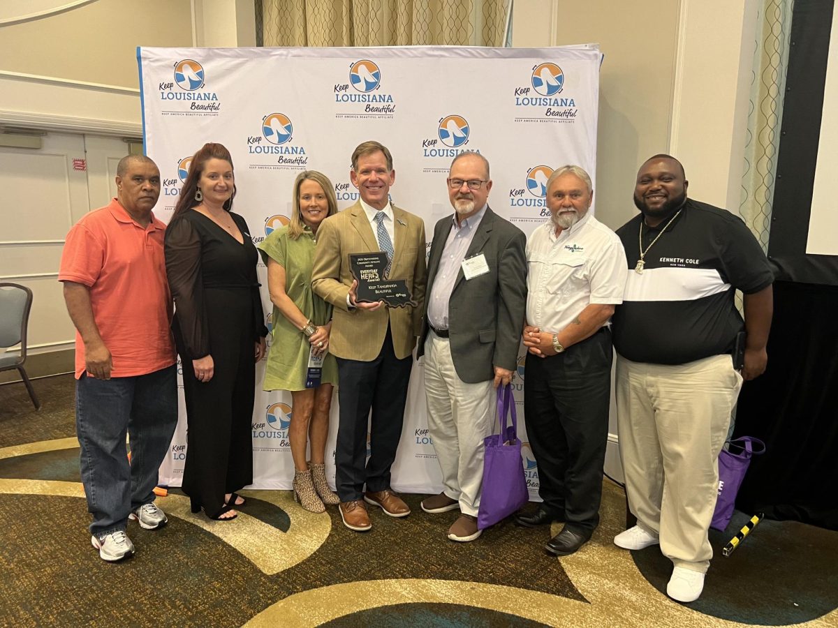 Parish President Robby Miller (center) accepts the award for the state’s Outstanding Community Affiliate for 2023 at the 2023 Everyday Hero Awards ceremony in Baton Rouge.
